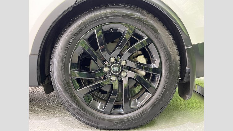 2018 認定中古車 Land Rover Discovery Fuji White 3.0 V6 Dsl Mono Turbo Std Flow HSE