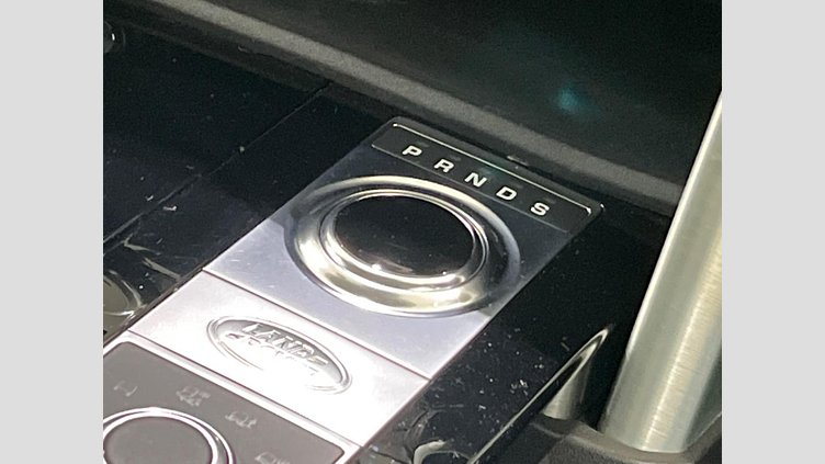 2018 認定中古車 Land Rover Discovery Fuji White 3.0 V6 Dsl Mono Turbo Std Flow HSE