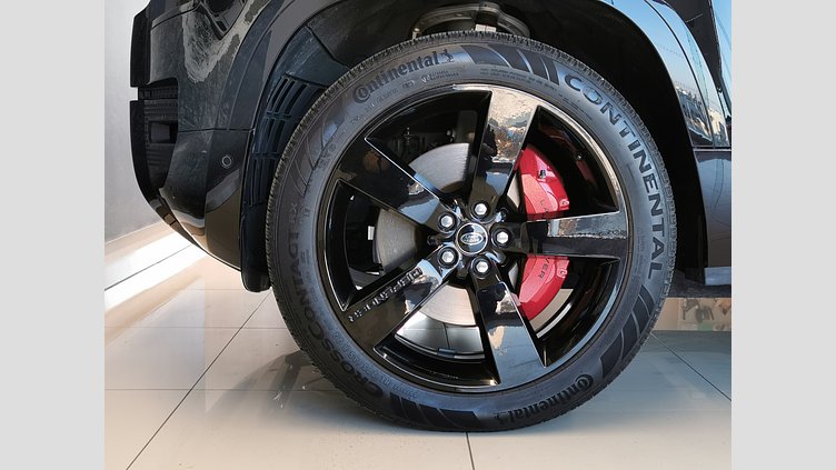 2023 認定中古車 Land Rover Defender 110 サントリーニブラック D300 AWD（AT） X