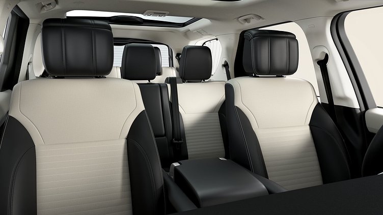 2025 NAUJI AUTOMOBILIAI Land Rover Discovery Lantau Bronze D350 Diesel Mild Hybrid Dynamic HSE