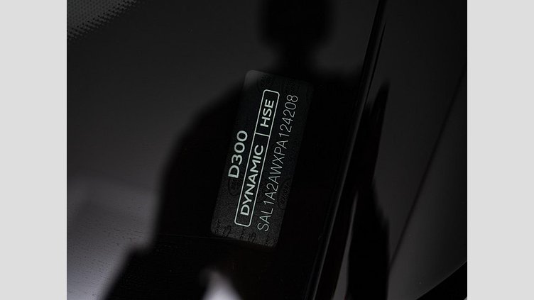 2023 認定中古車 Land Rover Range Rover Sport フジホワイト 3.0リッター6気筒300PSターボチャージドディーゼルMHEV（オートマチック） DYNAMIC HSE