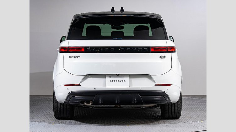 2023 認定中古車 Land Rover Range Rover Sport フジホワイト 3.0リッター6気筒300PSターボチャージドディーゼルMHEV（オートマチック） DYNAMIC HSE