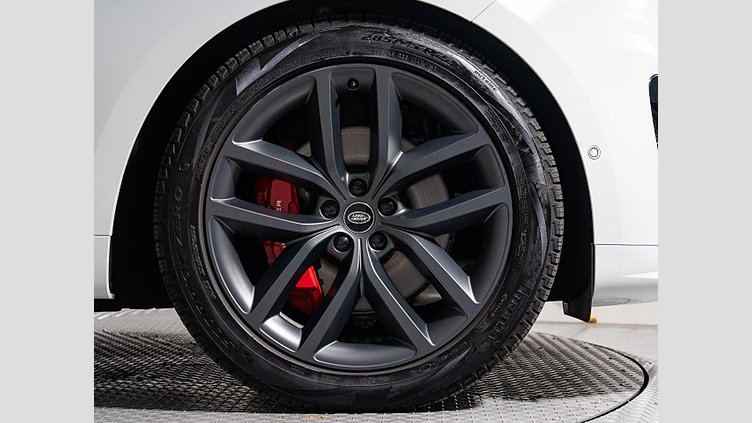 2023 認定中古車 Land Rover Range Rover Sport フジホワイト 3.0リッター6気筒300PSターボチャージドディーゼルMHEV（オートマチック） DYNAMIC HSE