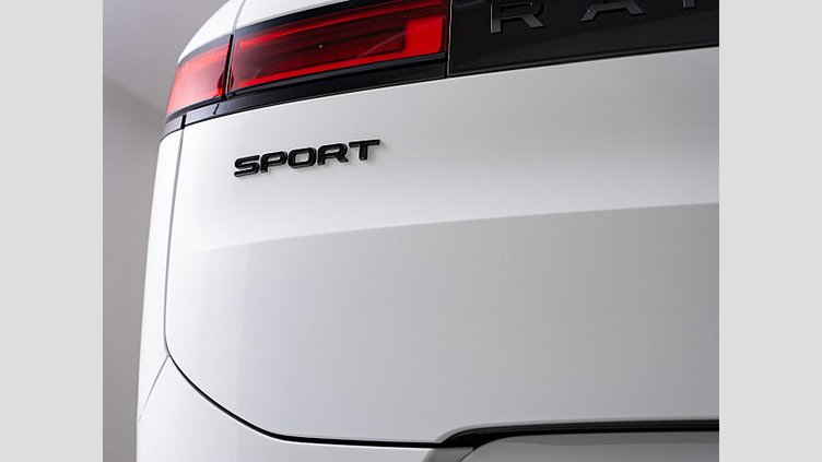 2023 認定中古車 Land Rover Range Rover Sport フジホワイト 3.0リッター6気筒300PSターボチャージドディーゼルMHEV（オートマチック） DYNAMIC HSE