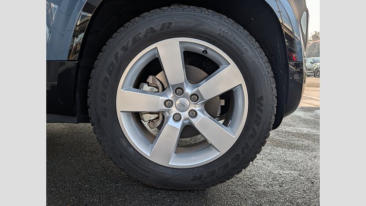 2022 認定中古車 Land Rover Defender 110 タスマンブルー P300 AWD（AT） SE