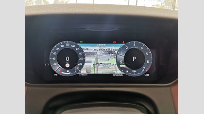 Range Rover Velar 24