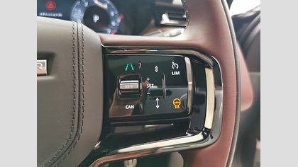 Range Rover Velar 25