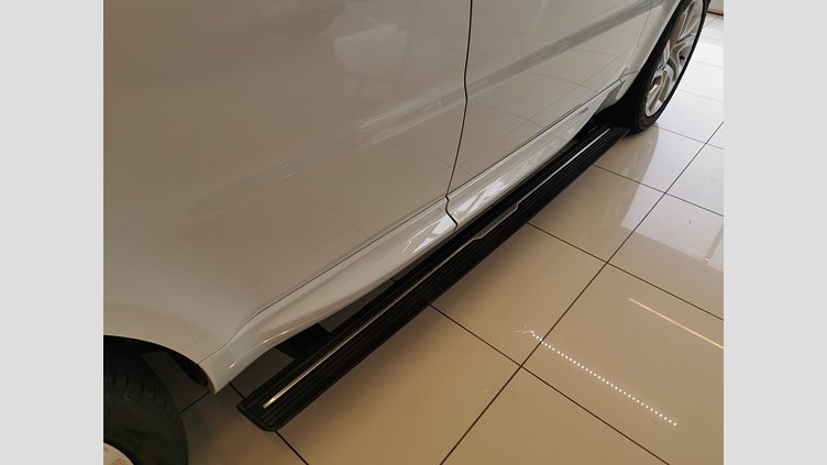 2021 認定中古車 Land Rover Range Rover Sport ユーロンホワイト INGENIUM 3.0L 6気筒ディーゼル MHEV 300PS HSE DYNAMIC