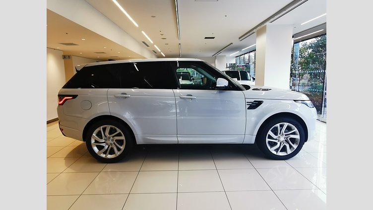 2021 認定中古車 Land Rover Range Rover Sport ユーロンホワイト INGENIUM 3.0L 6気筒ディーゼル MHEV 300PS HSE DYNAMIC