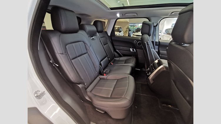 2021 認定中古車 Land Rover Range Rover Sport ユーロンホワイト INGENIUM 3.0L 6気筒ディーゼル MHEV 300PS HSE DYNAMIC