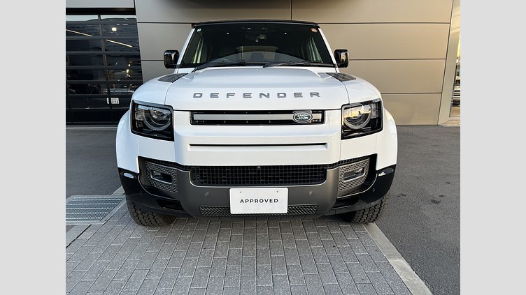 2025 認定中古車 Land Rover Defender 110 フジホワイト P300 ガソリン X-Dynamic SE