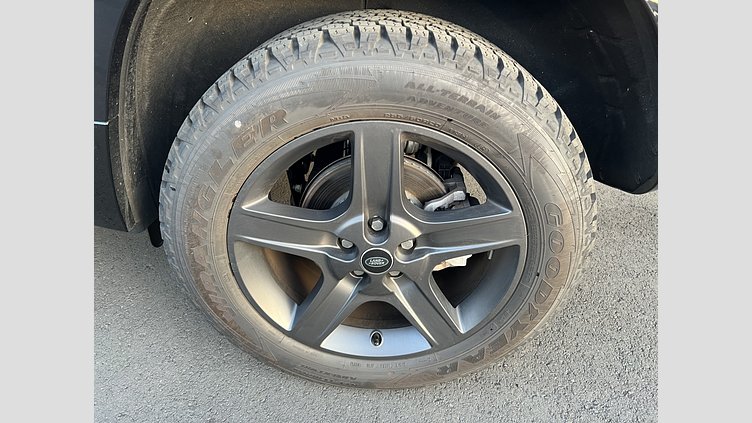 2025 認定中古車 Land Rover Defender 110 フジホワイト P300 ガソリン X-Dynamic SE