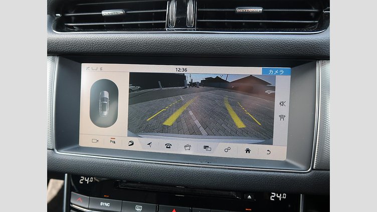 2017 認定中古車 Jaguar XF Indus Silver 250PS スポーツブレイク プレステージ