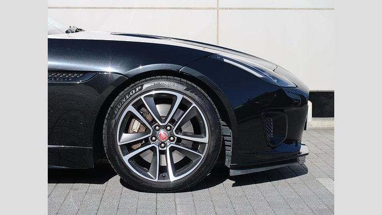 2018 認定中古車 Jaguar F-Type Santorini Black 300PS クーペ