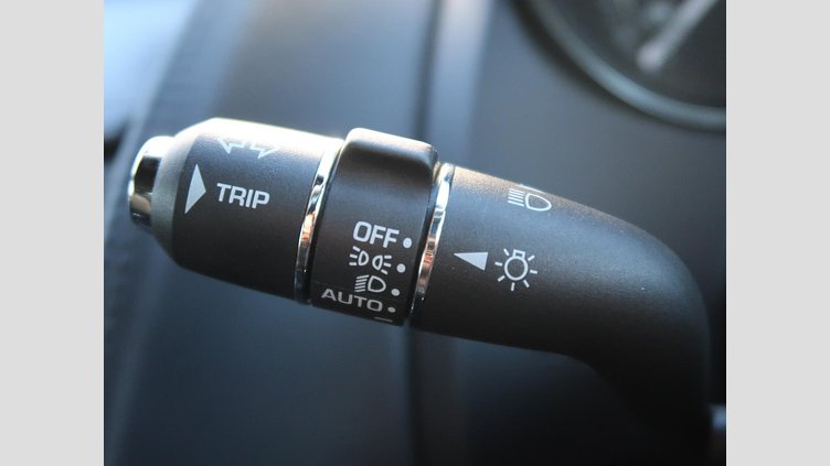 2018 認定中古車 Jaguar F-Type Santorini Black 300PS クーペ