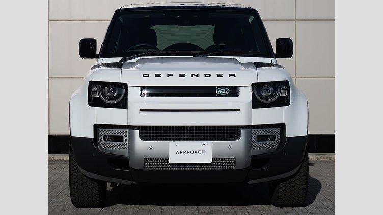 2022 認定中古車 Land Rover Defender 90 フジホワイト P300 AWD（AT） SE
