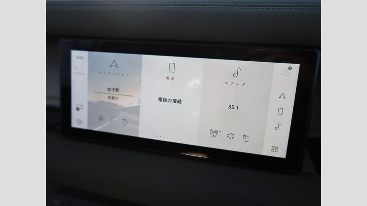 2022 認定中古車 Land Rover Defender 90 フジホワイト P300 AWD（AT） SE