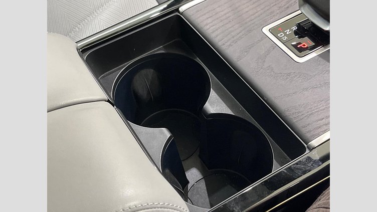 2024 認定中古車 Land Rover Range Rover Evoque フジホワイト P250（ガソリン） スタンダードホイールベース DYNAMIC HSE