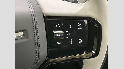 Range Rover Evoque 60