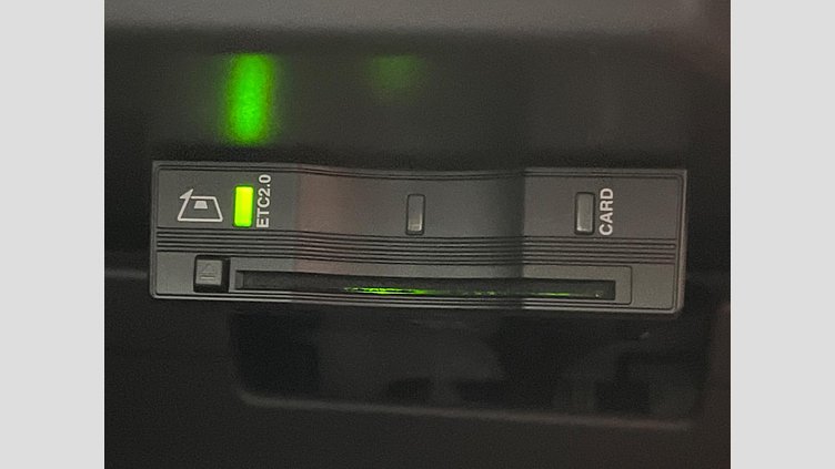 2024 認定中古車 Land Rover Range Rover Evoque フジホワイト P250（ガソリン） スタンダードホイールベース DYNAMIC HSE