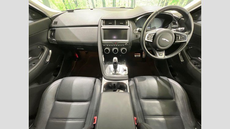 2019 認定中古車 Jaguar E-Pace フジホワイト P200 オートマチック全輪駆動 S