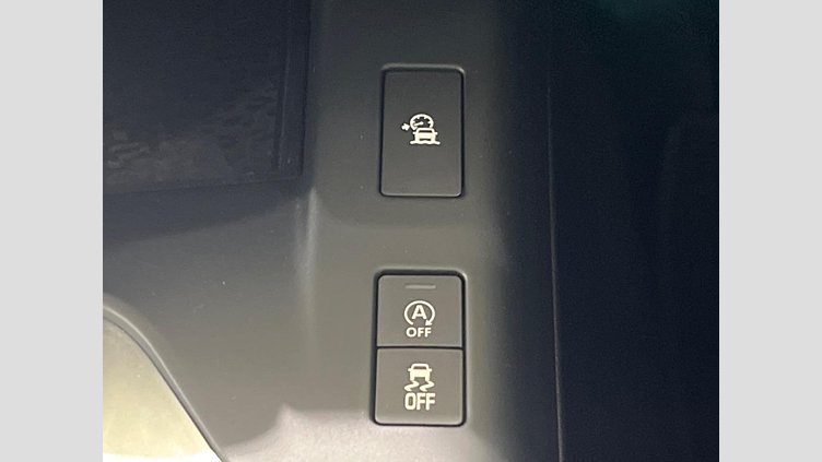 2019 認定中古車 Jaguar E-Pace フジホワイト P200 オートマチック全輪駆動 S