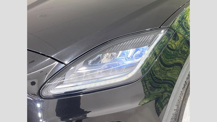 2018 認定中古車 Jaguar E-Pace サントリーニブラック D180 オートマチック全輪駆動 R-DYNAMIC