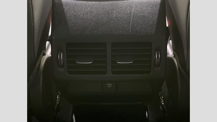 2018 認定中古車 Jaguar E-Pace サントリーニブラック D180 オートマチック全輪駆動 R-DYNAMIC