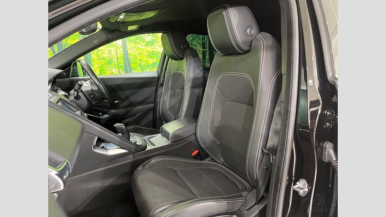 2018 認定中古車 Jaguar E-Pace サントリーニブラック D180 オートマチック全輪駆動 R-DYNAMIC