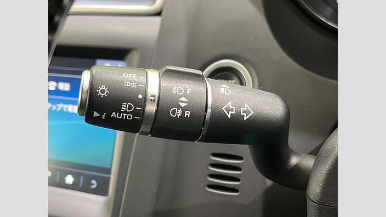 2018 認定中古車 Jaguar E-Pace サントリーニブラック D180 オートマチック全輪駆動 R-DYNAMIC