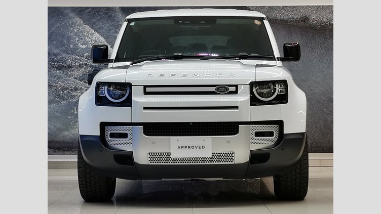 2020 認定中古車 Land Rover Defender 110 Fuji White 2.0 litre i4P Petrol スタートアップエディション