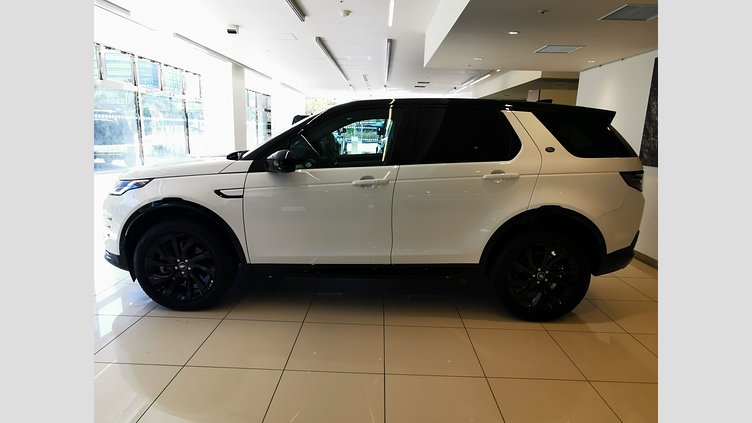 2024 認定中古車 Land Rover Discovery Sport フジホワイト D200マイルドハイブリッド（ディーゼル） 標準ホイール DYNAMIC SE