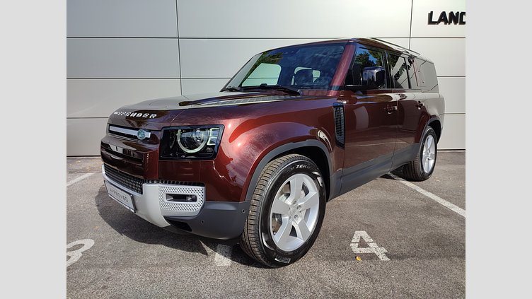 2022 JAZDENÉ VOZIDLÁ Land Rover Defender 130 Sedona Red 4x4 130 3.0D I6 D300 MHEV First Edition A/T AWD 8 miest