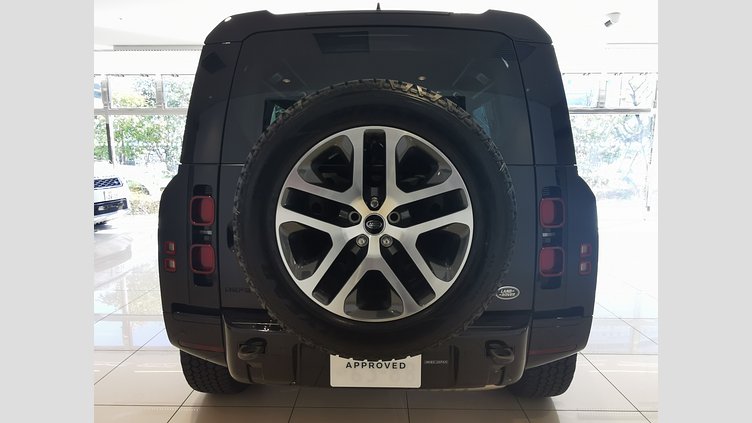 2023 認定中古車 Land Rover Defender 110 Santorini Black D300 AWD（AT） X-DYNAMIC SE