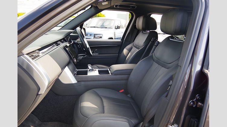 2024 認定中古車 Land Rover Range Rover シャラントグレイ D300 AWD MHEV（AT） スタンダードホイールベース Autobiography