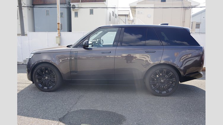 2024 認定中古車 Land Rover Range Rover シャラントグレイ D300 AWD MHEV（AT） スタンダードホイールベース Autobiography