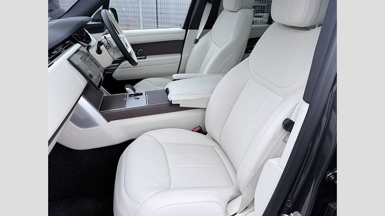 2024 認定中古車 Land Rover Range Rover カルパチアングレイ D350 AWD MHEV（AT） スタンダードホイールベース HSE