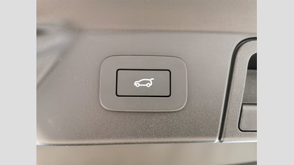 Range Rover Velar 15