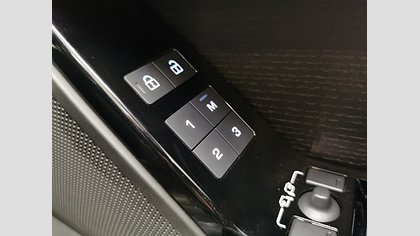 Range Rover Velar 29