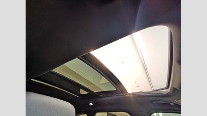 Range Rover Velar 18