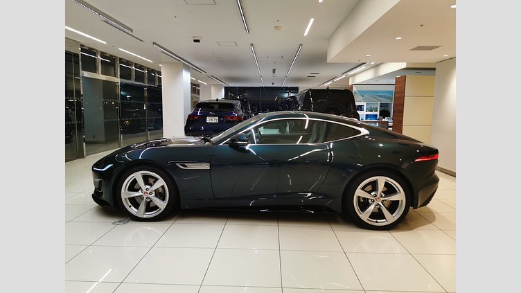 2022 認定中古車 Jaguar F-Type ブリティッシュレーシンググリーン P300 オートマチック 後輪駆動 F-TYPEクーペ R-DYNAMIC