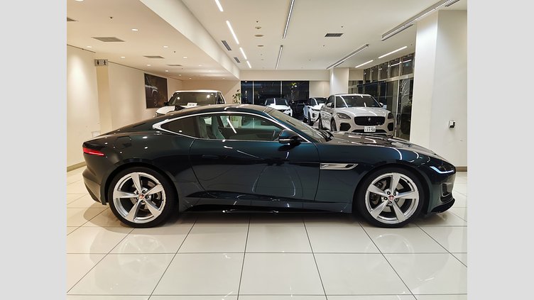 2022 認定中古車 Jaguar F-Type ブリティッシュレーシンググリーン P300 オートマチック 後輪駆動 F-TYPEクーペ R-DYNAMIC