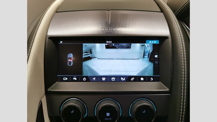 2022 認定中古車 Jaguar F-Type ブリティッシュレーシンググリーン P300 オートマチック 後輪駆動 F-TYPEクーペ R-DYNAMIC