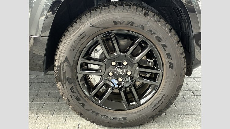 2024 認定中古車 Land Rover Defender 90 カルパチアングレイ D350 ディーゼルマイルドハイブリッド X-Dynamic HSE