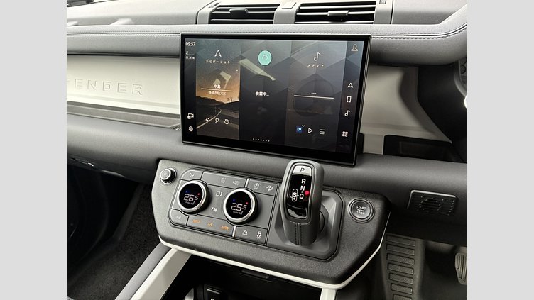 2024 認定中古車 Land Rover Defender 90 カルパチアングレイ D350 ディーゼルマイルドハイブリッド X-Dynamic HSE