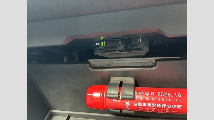 2024 認定中古車 Land Rover Defender 90 カルパチアングレイ D350 ディーゼルマイルドハイブリッド X-Dynamic HSE