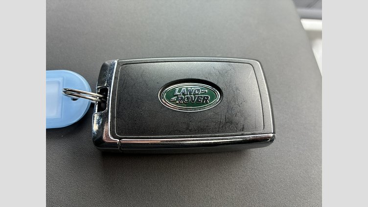 2024 認定中古車 Land Rover Defender 90 カルパチアングレイ D350 ディーゼルマイルドハイブリッド X-Dynamic HSE