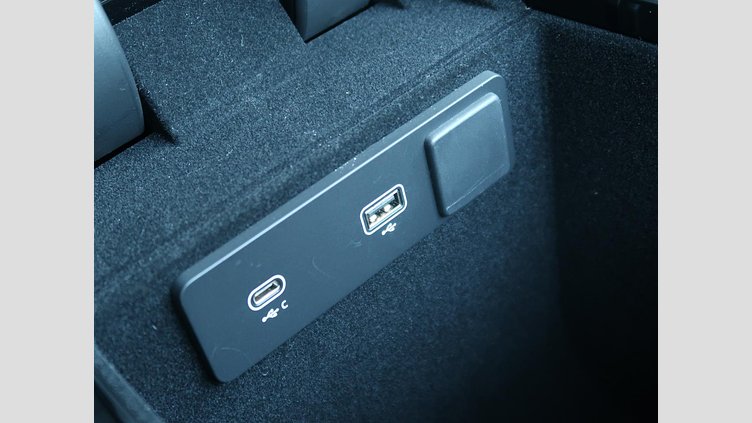 2022 認定中古車 Land Rover Range Rover Velar バイロンブルー P250 AWD（オートマチック） R-DYNAMIC S