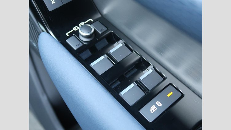 2022 認定中古車 Land Rover Range Rover Velar バイロンブルー P250 AWD（オートマチック） R-DYNAMIC S