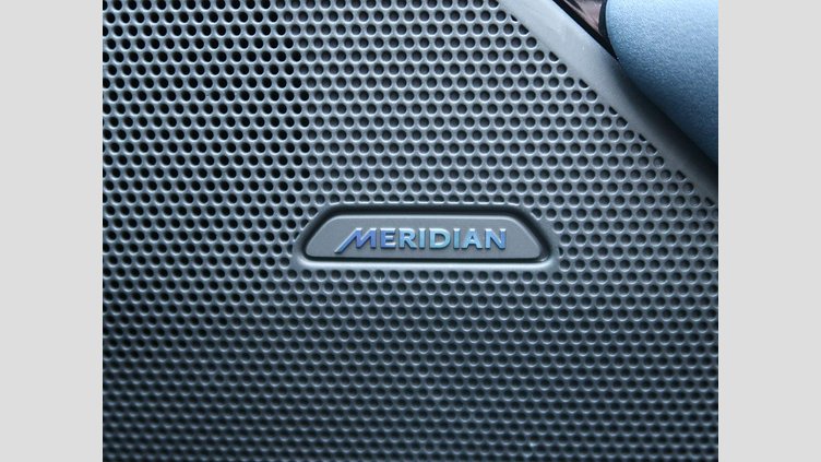 2022 認定中古車 Land Rover Range Rover Velar バイロンブルー P250 AWD（オートマチック） R-DYNAMIC S